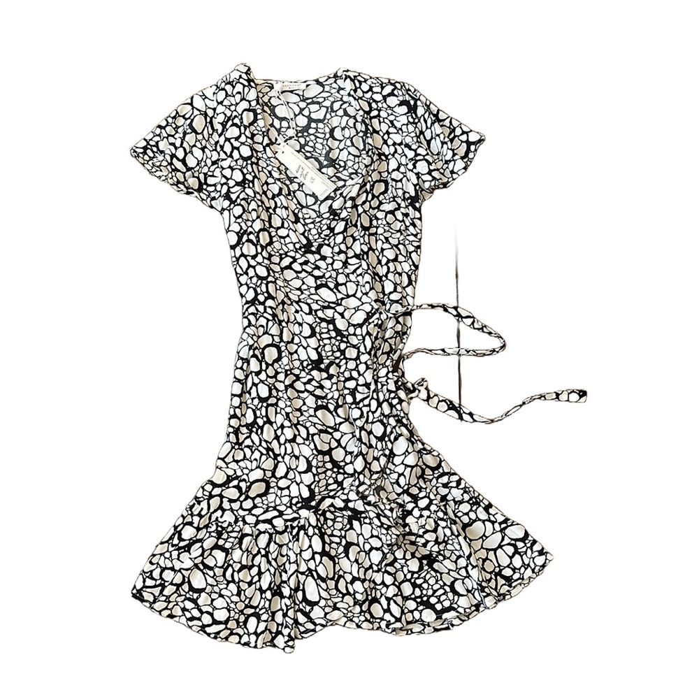 NWT Lovestitch mini wrap dress